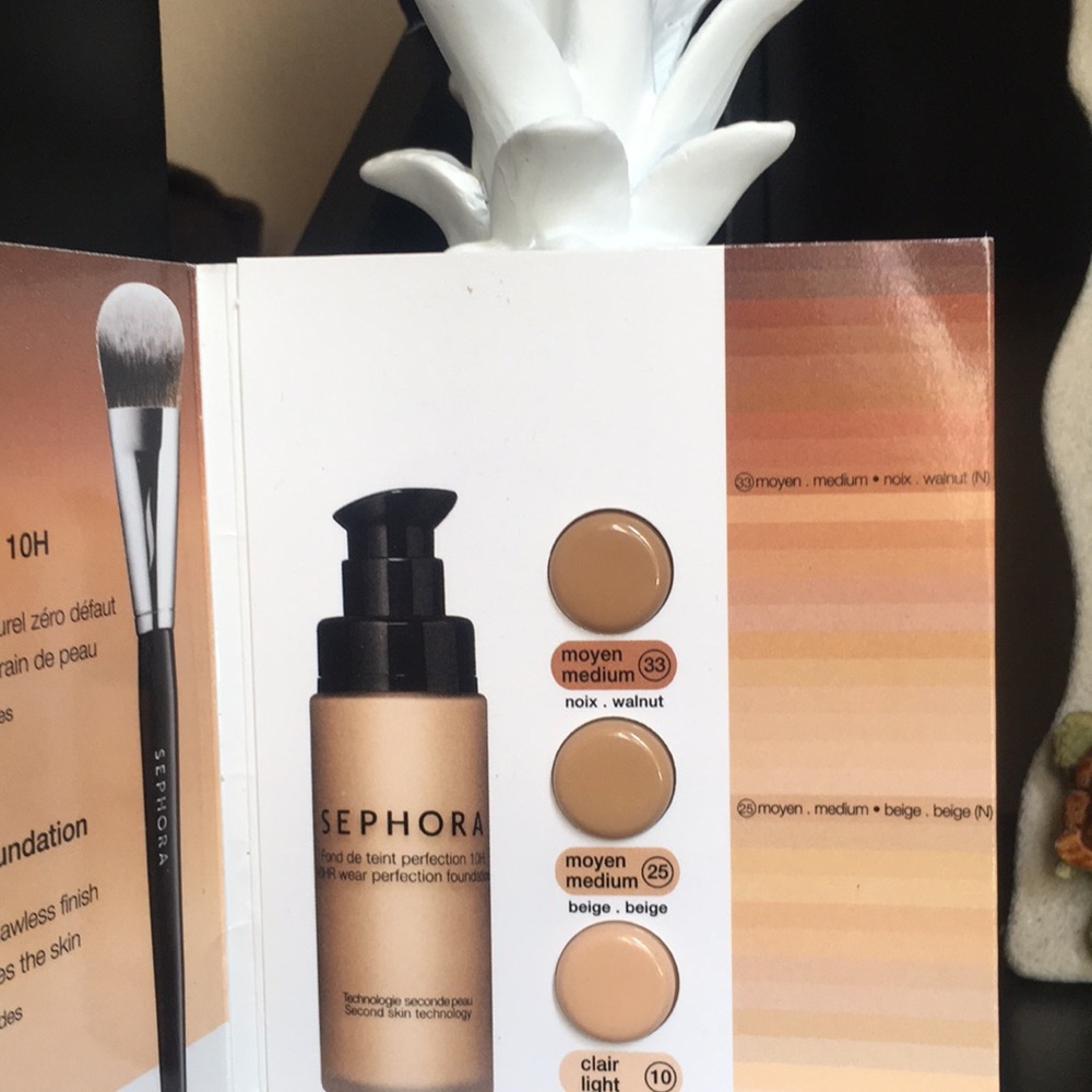 2 Sephora 10 hr wear foundation sample